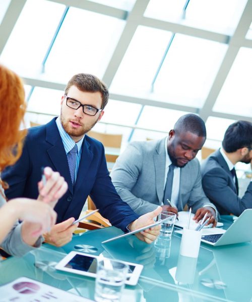 busy-business-people-PSHJAE5